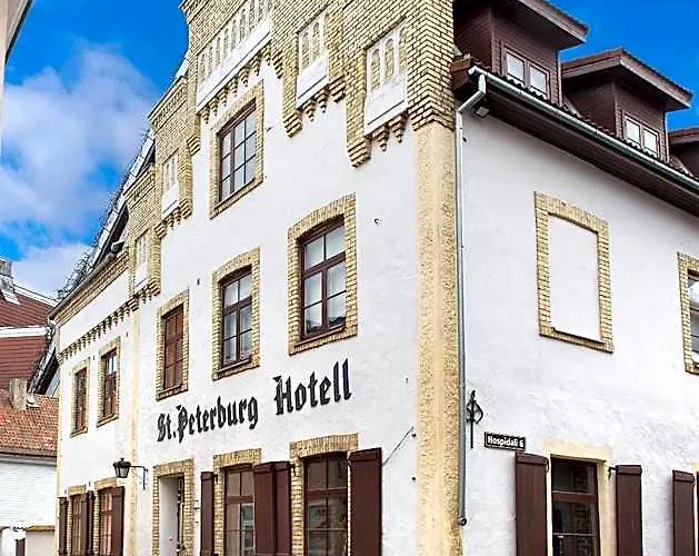 St. Peterburg Hotell Pärnu