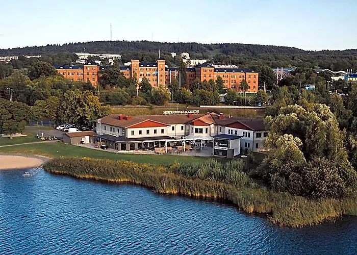 Hasse Pa Sjoekanten Hotell & Restaurang Jönköping