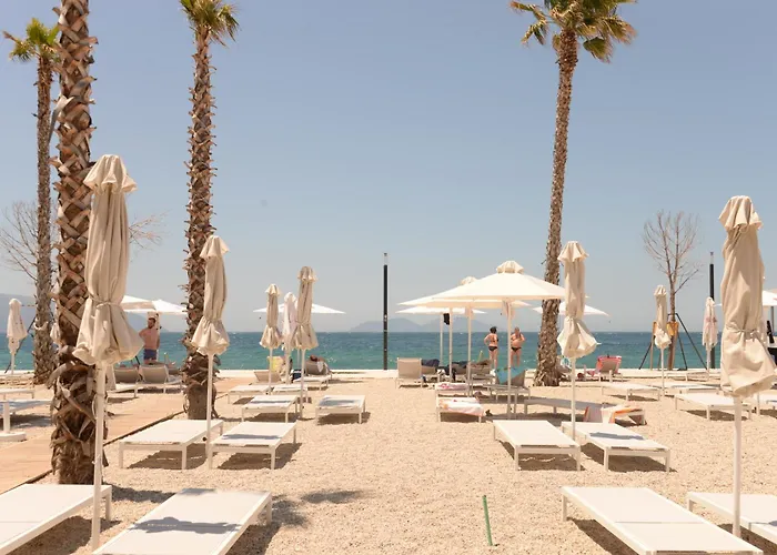 Esbjerg Hotel Vlorë