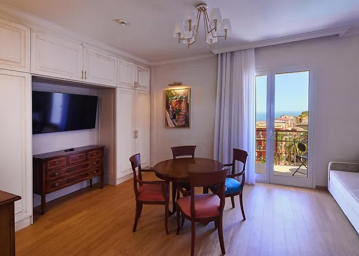 Quiete Taormina Naxos, Tapestry Collection By Hilton Hotell