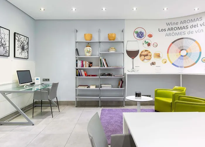 Ibis Styles Madrid Prado Hotell