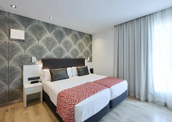 Catalonia Castellnou Hotel Barcelona