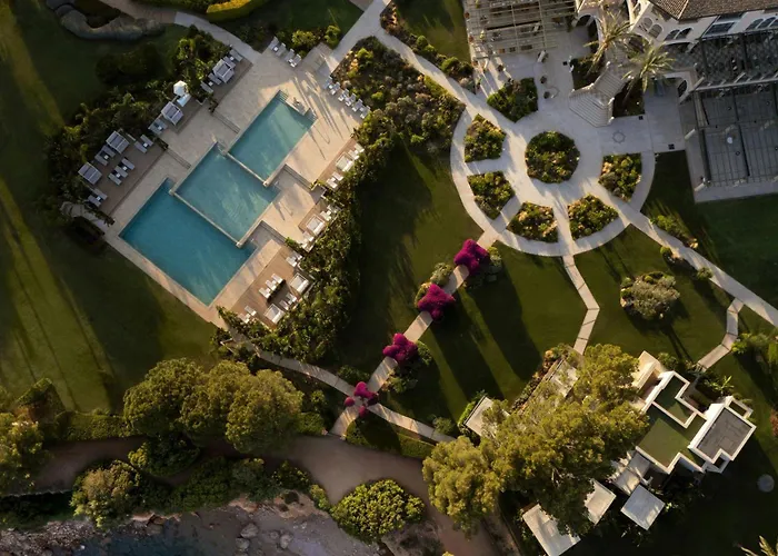 The St. Regis Mardavall Mallorca Resort Palmanova
