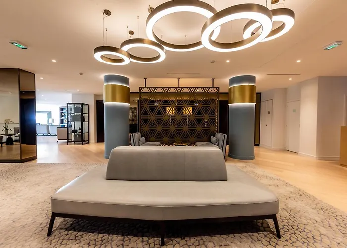 Columbus Hotel Monte-Carlo, Curio Collection By Hilton