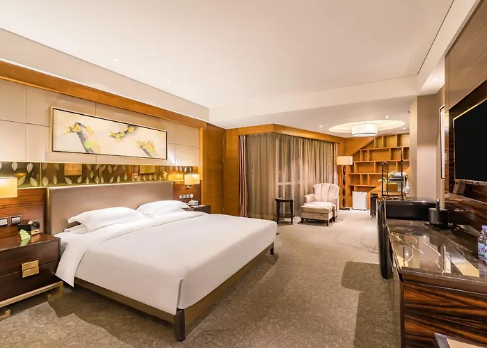 Lake View Hotel Beijing