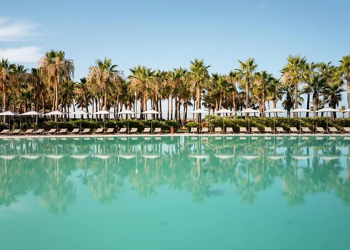 Wine & Books By The Sea, Algarve Resort Albufeira