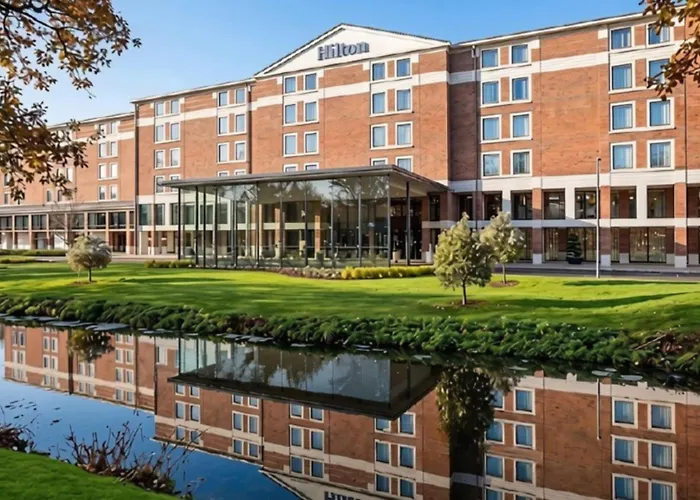 Hilton London Heathrow Airport Terminal 5 Hotell Hillingdon