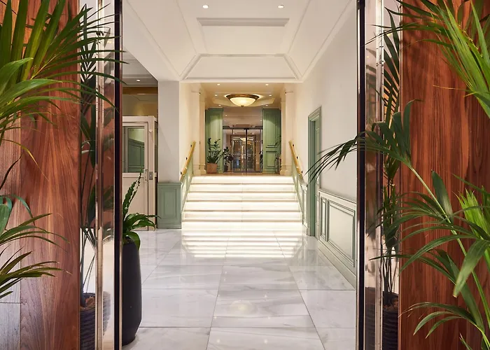 The Level At Melia White House Hotell London