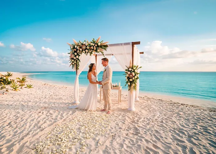 The Pyramid Cancun By Oasis