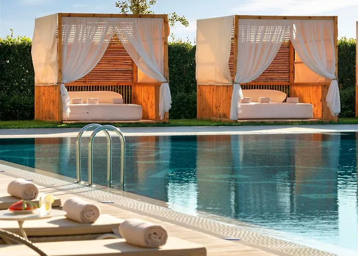 Crowne Plaza Florya Istanbul By Ihg Hotell
