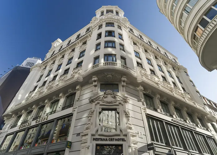 Pestana Cr7 Gran Via Madrid Hotell