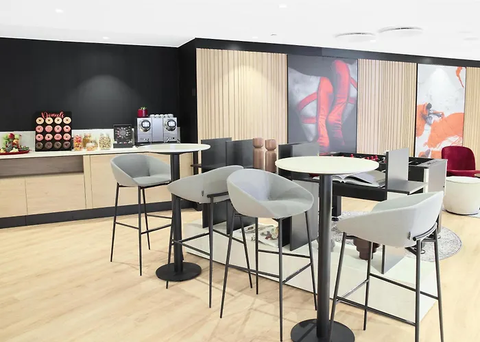 Radisson RED, Oslo Airport Hotell Garder