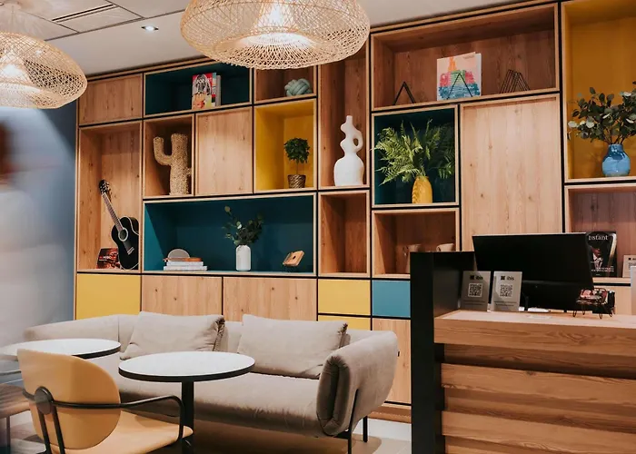 Ibis Rouen Centre Rive Droite Pasteur Hotell