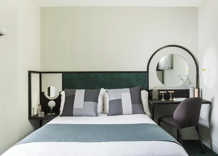 Hotel Les Cigales Nice