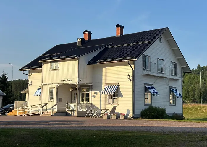 Sörnäsgården Bed&Breakfast Lima