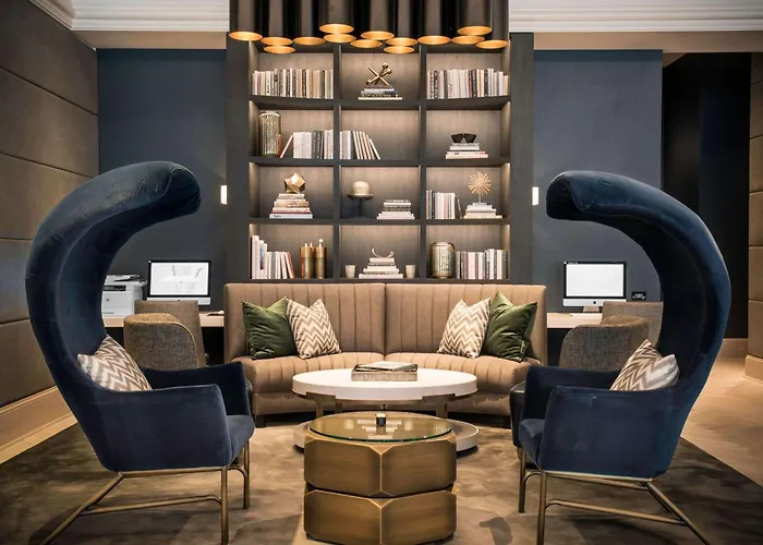 Londonhouse Chicago, Curio Collection By Hilton Hotell