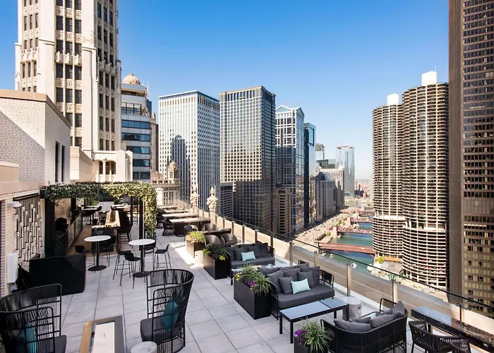 Londonhouse Chicago, Curio Collection By Hilton Hotell