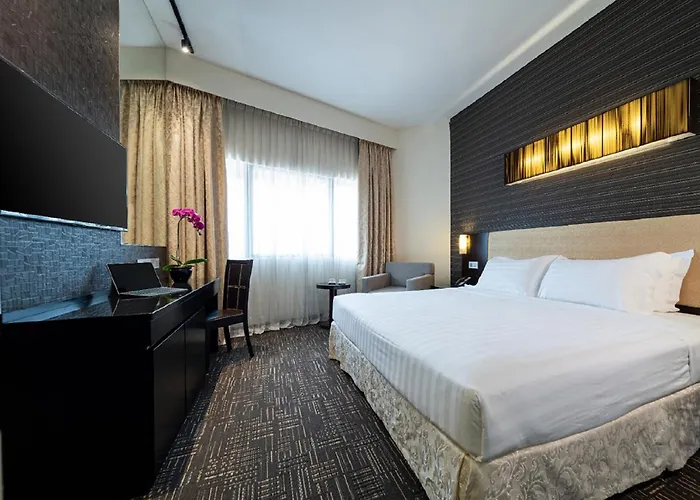 Hotel Royal Queens Singapore