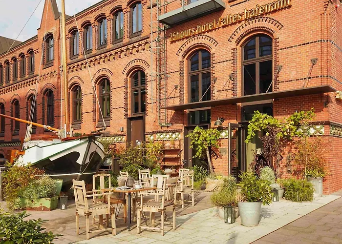25Hours Hotel Altes Hafenamt Hamborg