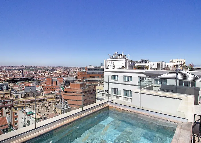 Pestana Cr7 Gran Via Madrid Hotell