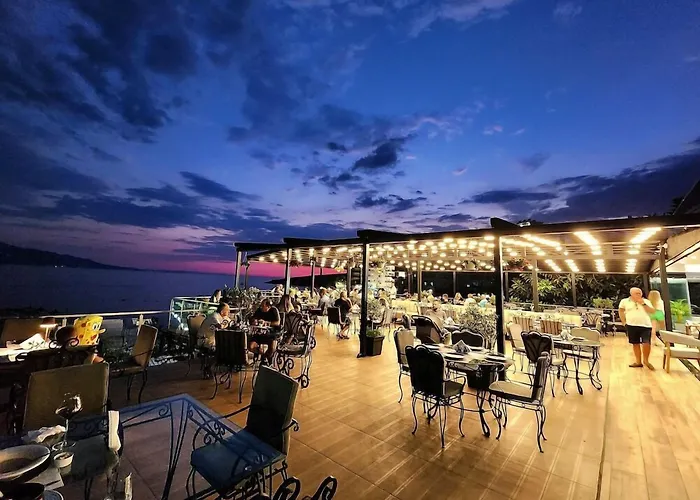 Hotel Apollon Sarande (Adults Only)