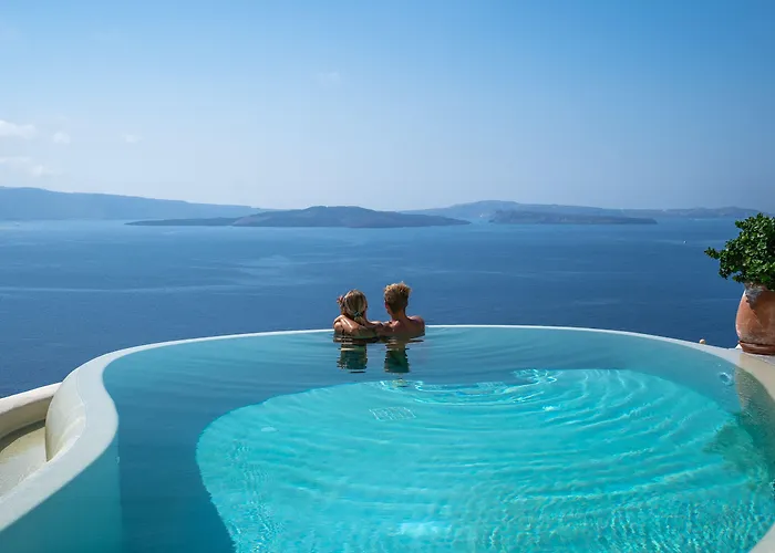 Pezoules Of Oia Hotell