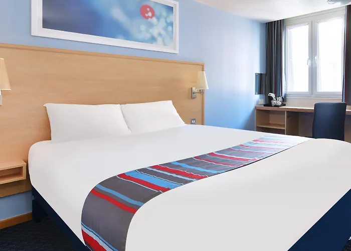 Travelodge Aberdeen Central