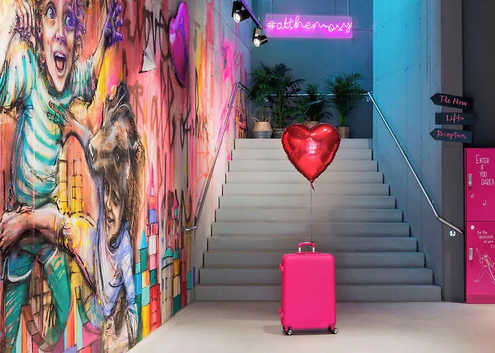 Moxy Frankfurt City Center Frankfurt am Main