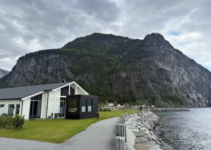 Valldal Fjordhotell - By Classic Norway Hotels