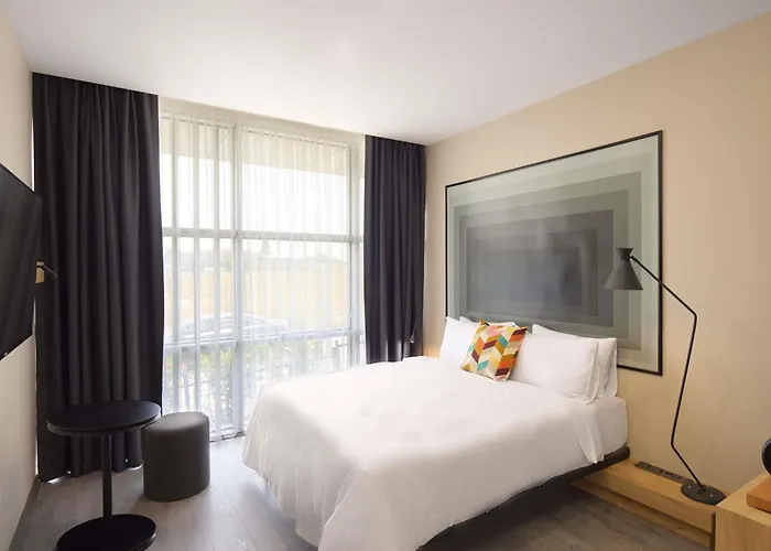Ibis Istanbul Airport Hotell