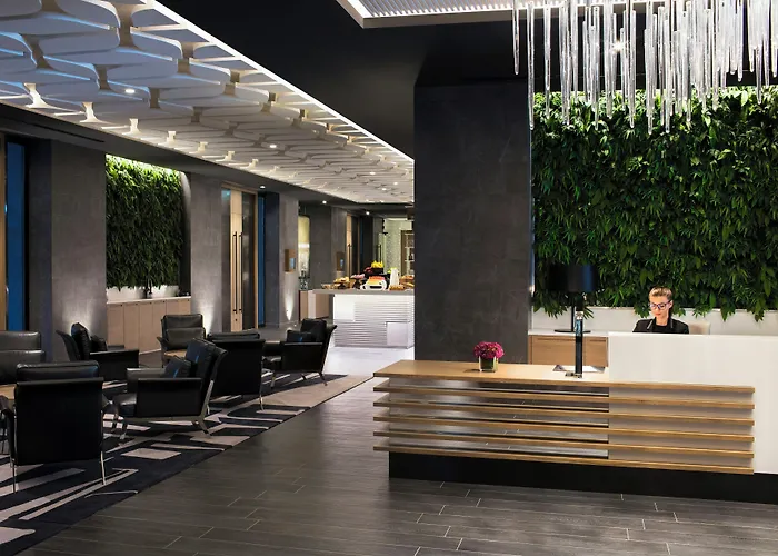 Al Bandar Rotana - Dubai Creek Hotell