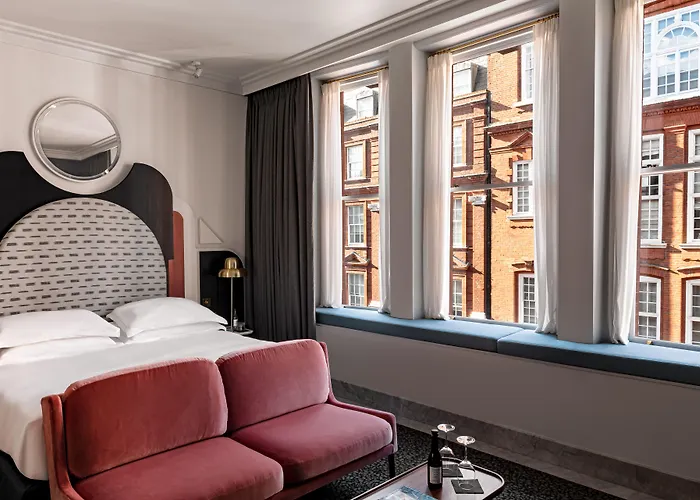 Henrietta Experimental Hotell London