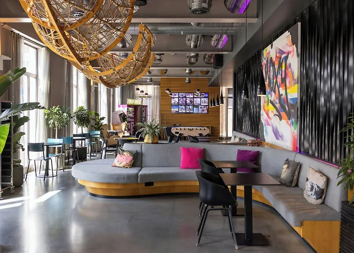 Moxy London Excel Hotell