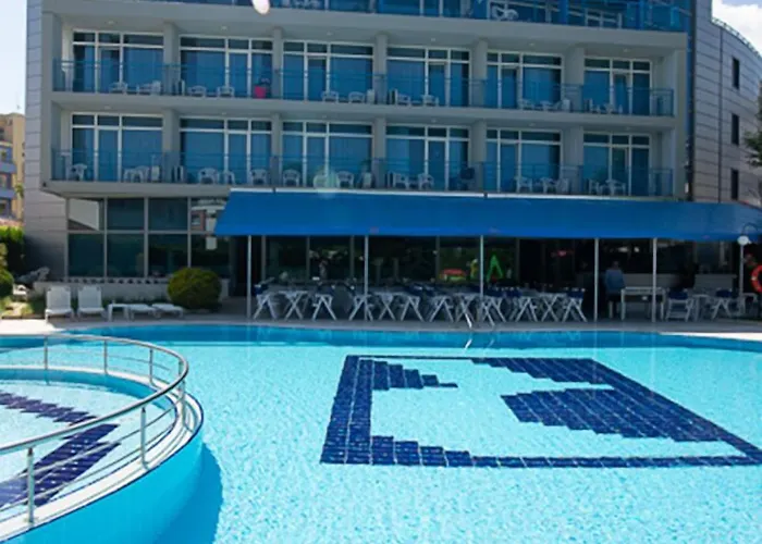 Regata Palace Hotel Slăntjev Brjag