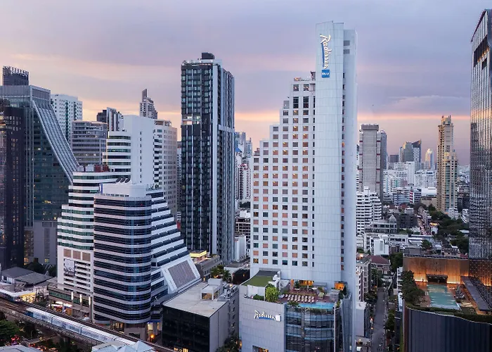 Radisson Blu Plaza Bangkok Hotell