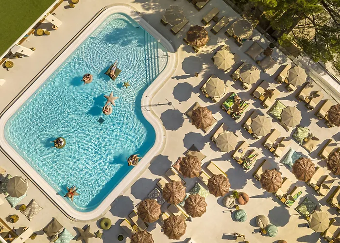 Places Dalmacija By Valamar Makarska