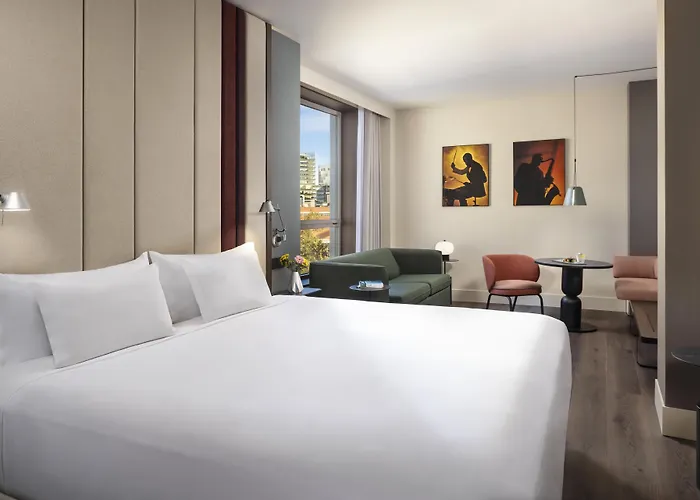 Nh Barcelona Diagonal Poblenou Hotell