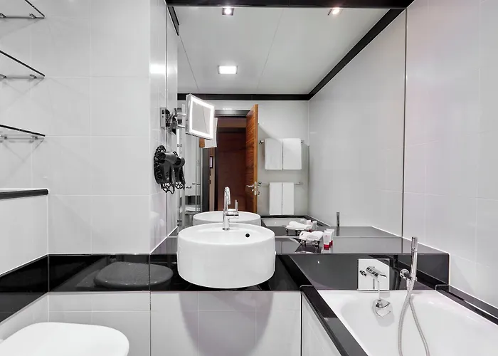Leonardo Royal London Tower Bridge Hotell