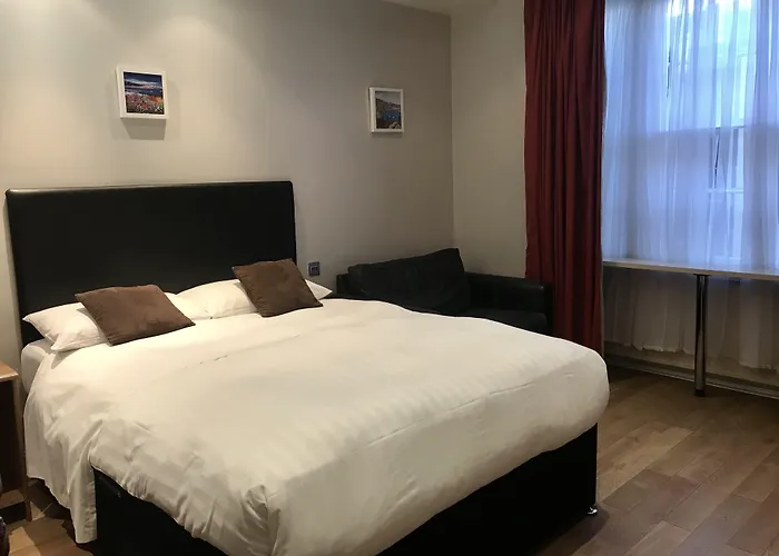 Rhodes Hotel London