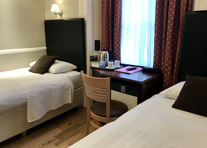 Rhodes Hotel London