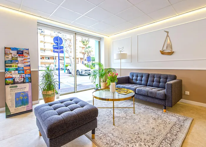 Hotel Parisien Menton