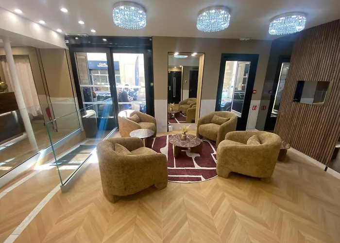 L'Adresse Hotell Paris