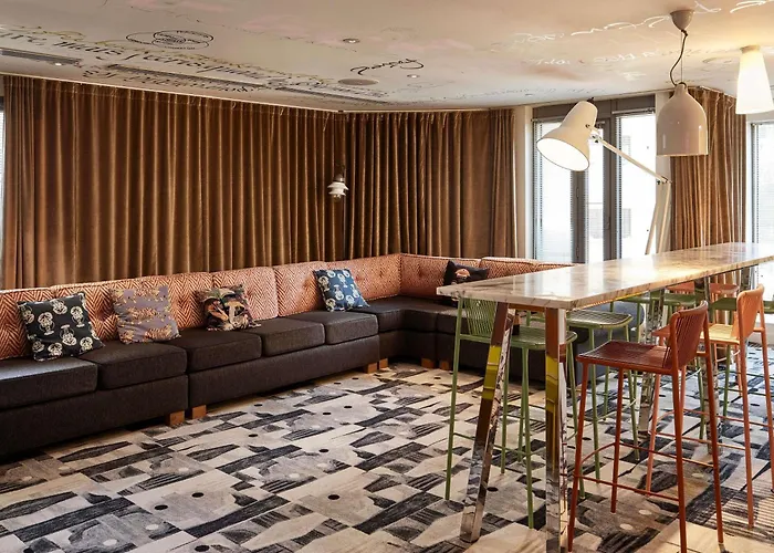 Mama Shelter Lyon Hotell