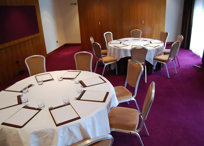 Canary Riverside Plaza Hotel London