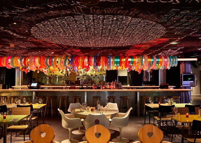 Mama Shelter Bordeaux Centre Hotell