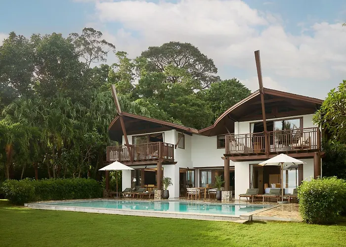 Barcelo Coconut Island, Phuket Hotell
