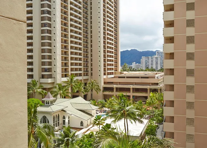 Hilton Hawaiian Village Waikiki Beach Resort Honolulu