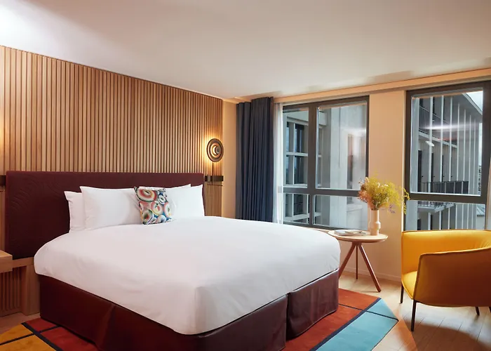 So/ Paris Hotel