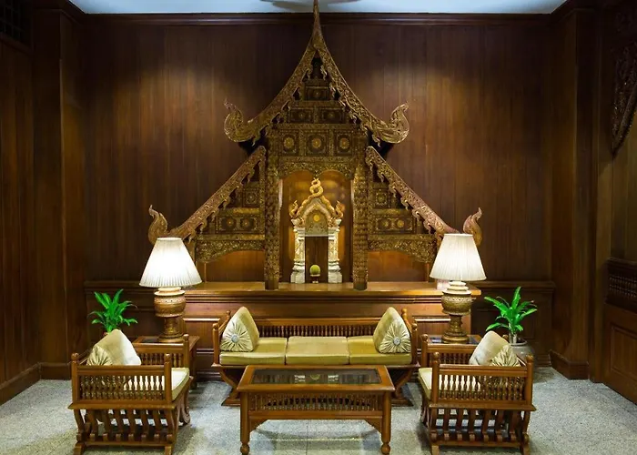 Chiang Mai Plaza Hotel