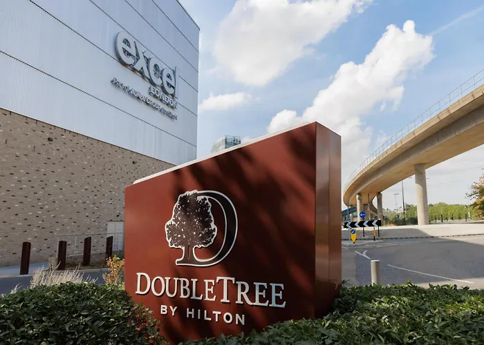 Doubletree By Hilton London Excel Hotel